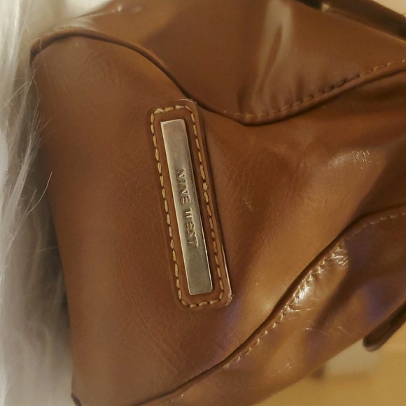 Purse - Picture 2 of 6